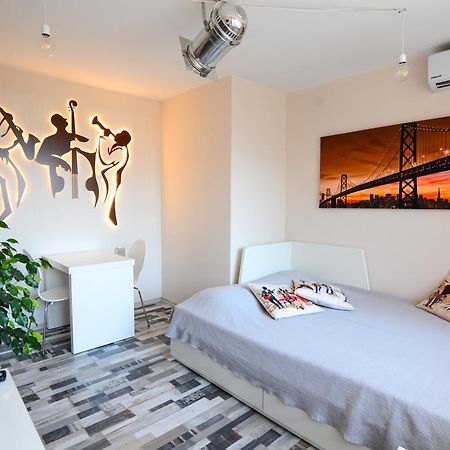 Jazzy Sofia Downtown Apartment Exterior photo